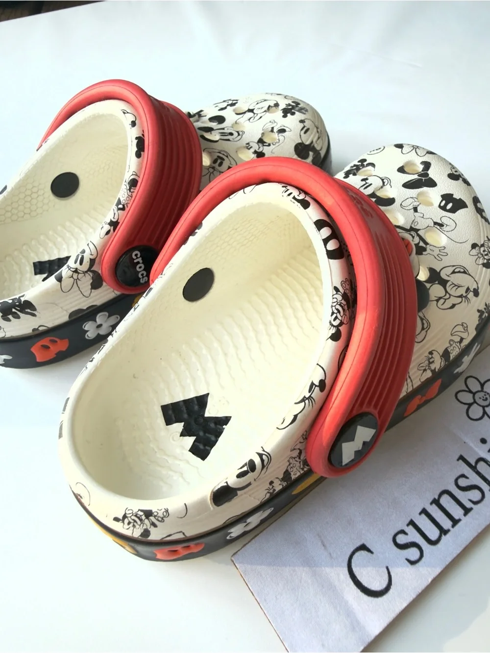 CROCS Mickey Mouse, Minnie, mouse Print Clogs with Red Straps